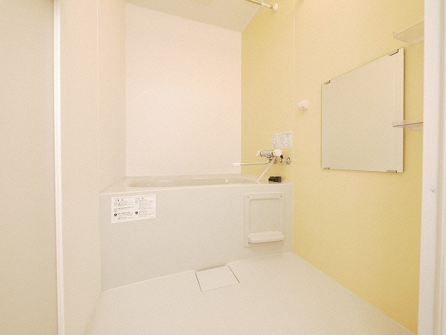 バス・シャワールーム　きれいなお風呂で快適バスタイム♪