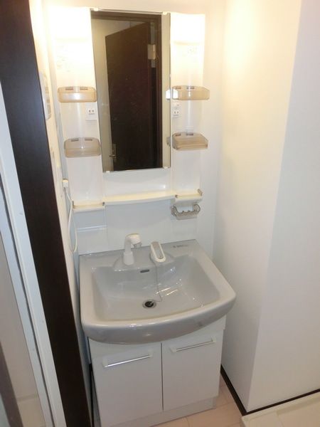 洗面設備　シャンプードレッサー付