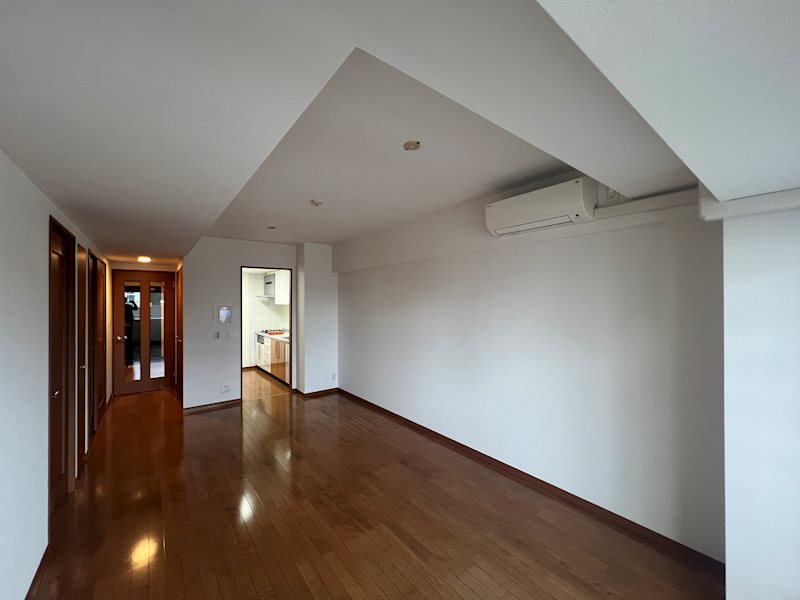 居室・リビング　別号室の参考写真となります