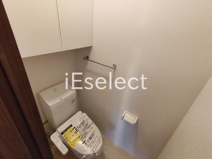 トイレ　温水洗浄便座もございます