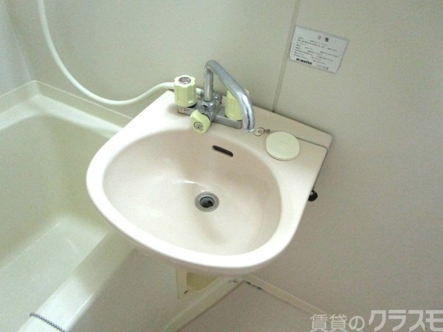 バス・シャワールーム　嬉しいセパレートタイプです。