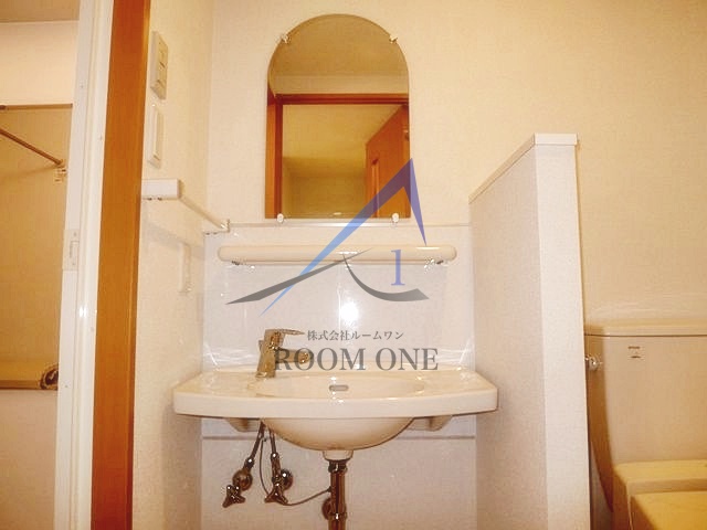 洗面設備　洗面台です。