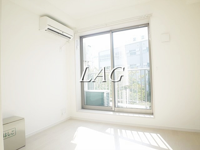 居室・リビング　洋室のお部屋です。