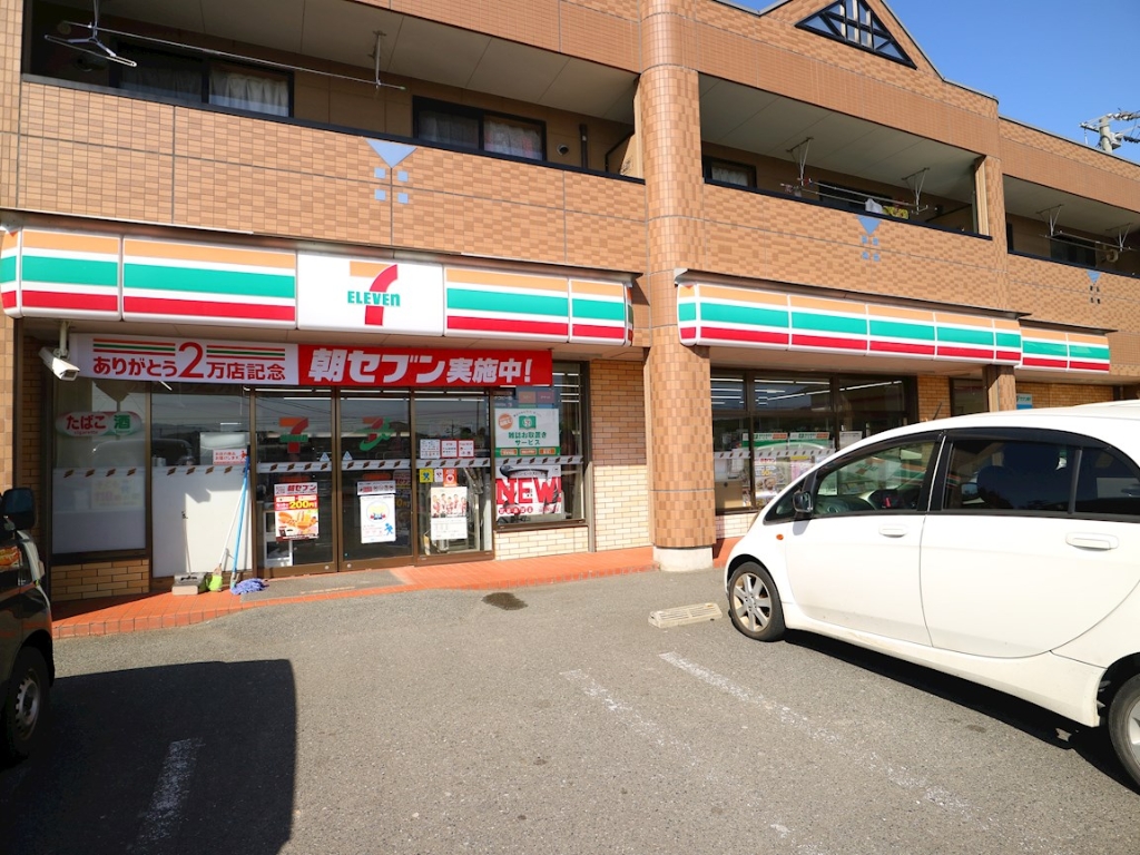 コンビニ　セブンイレブン 宗像陵厳寺店（コンビニ）まで483m