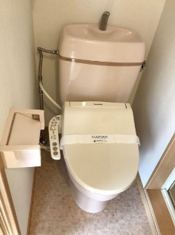 トイレ　トイレ