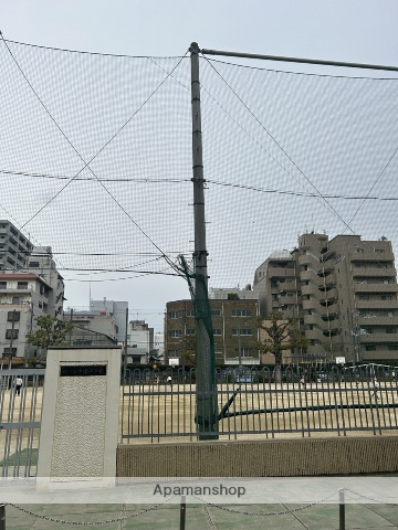 小学校　中津小学校（小学校）まで887m