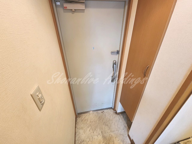玄関　お履き物が多い方にもおすすめ♪