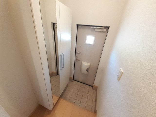 玄関　玄関