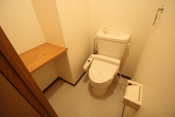 トイレ　※別部屋の写真です