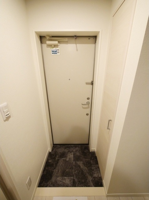 玄関　同建物参考写真