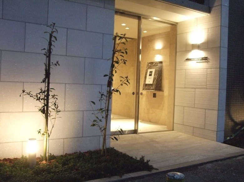 エントランス　★見学予約受付中★