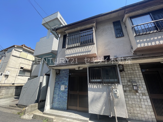 南本町4丁目貸家の外観写真