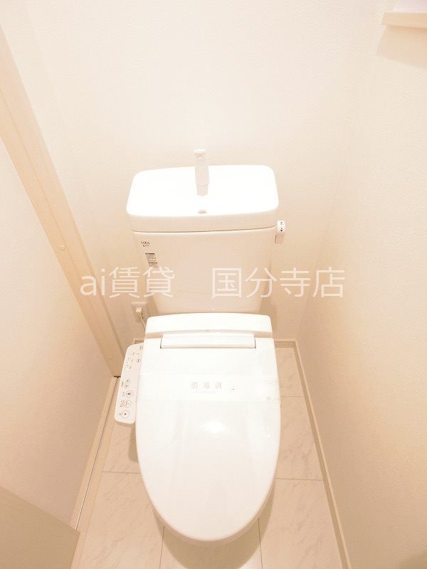 トイレ　※同仕様写真です