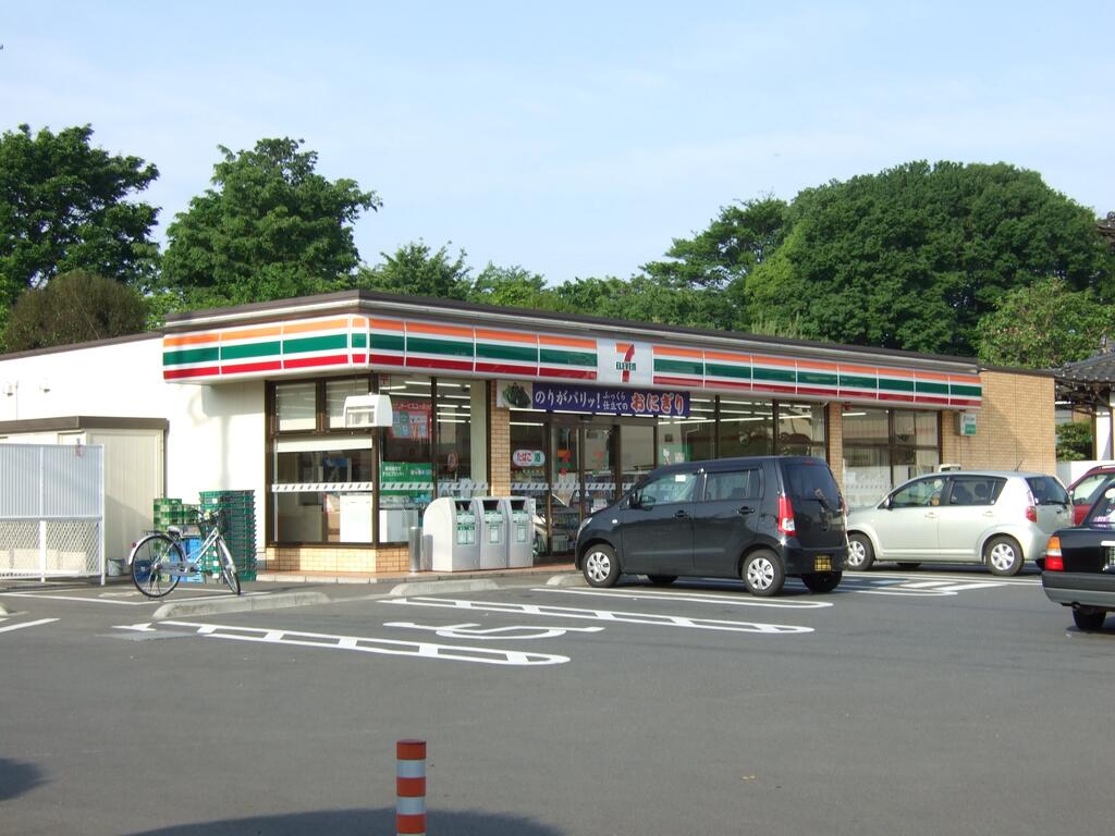 コンビニ　セブンイレブン飯能本町店（コンビニ）まで189m