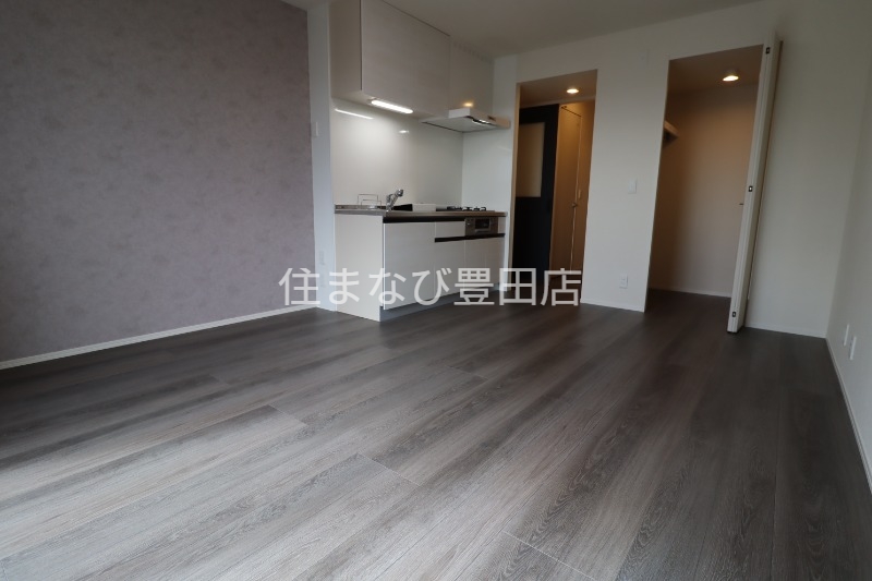 居室・リビング　同型別部屋写真