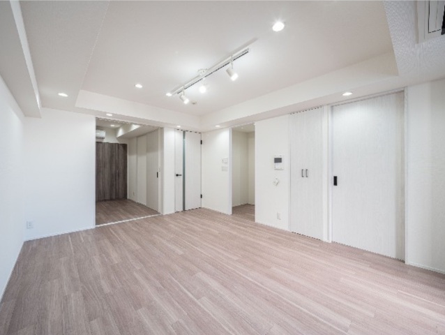 居室・リビング　※別部屋の参考写真です。
