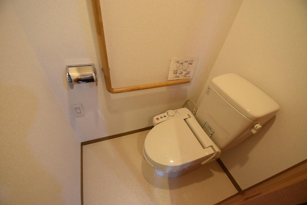 トイレ　シャワー付トイレ