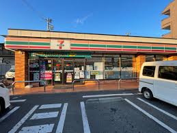 コンビニ　セブンイレブン 横浜さちが丘西店（コンビニ）まで717m
