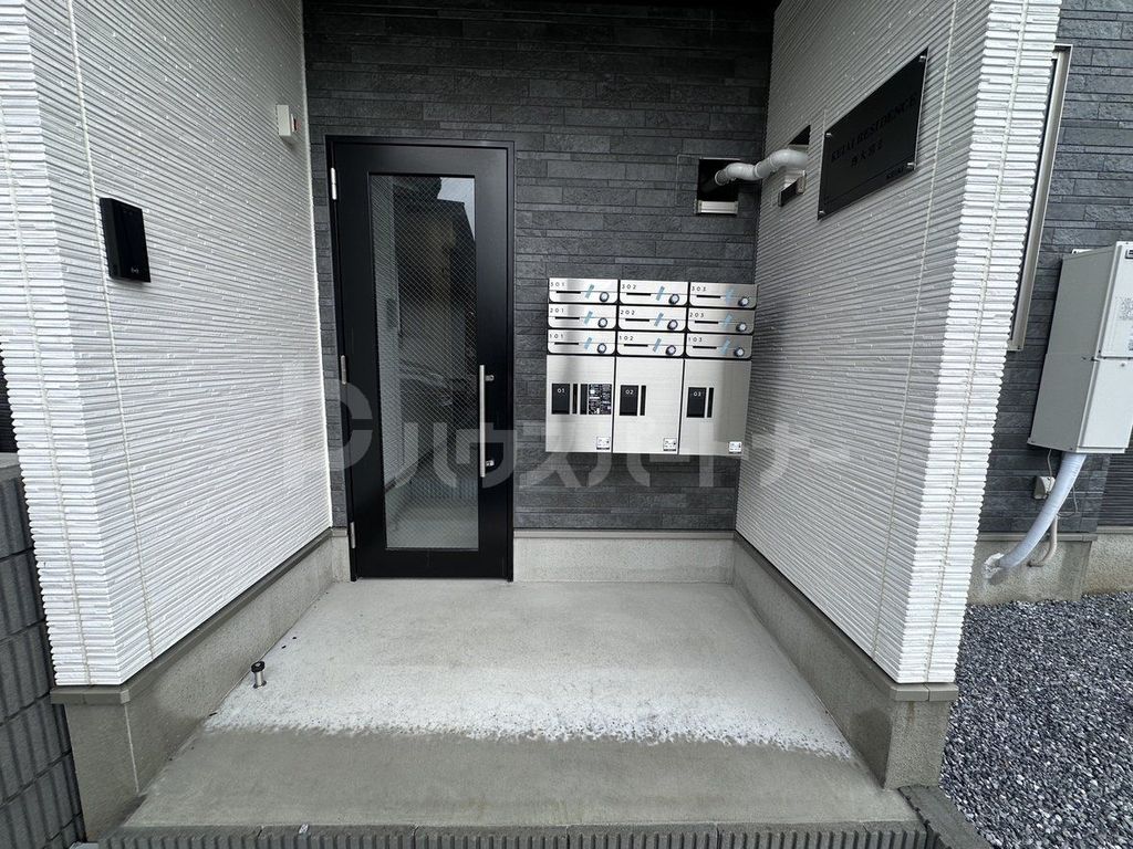 ＪＲ川越線 西大宮駅 徒歩9分 3階建 築1年の外観写真