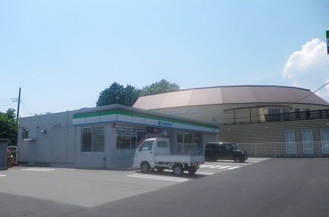 コンビニ　ファミリーマート御殿場新橋南店（コンビニ）まで120m