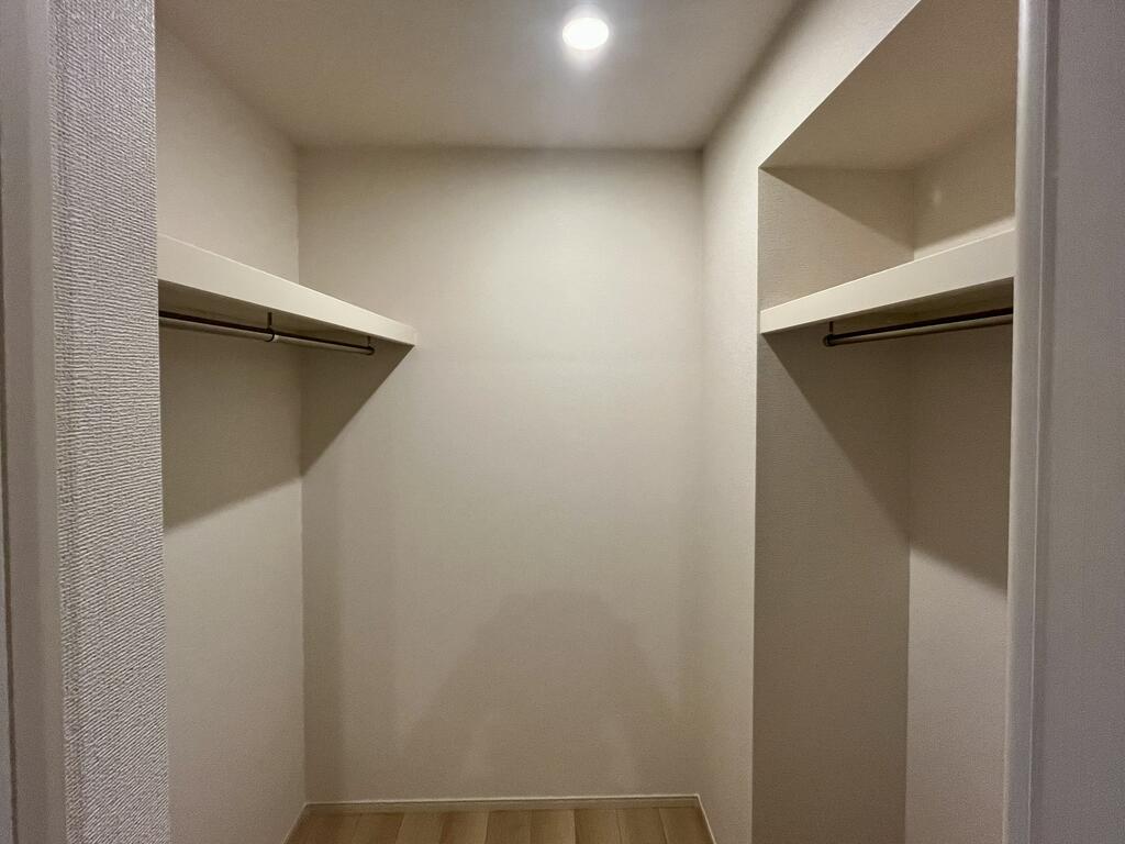 収納　ウォークインクローゼットもあります。