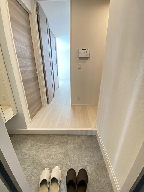 玄関　収納もある玄関です