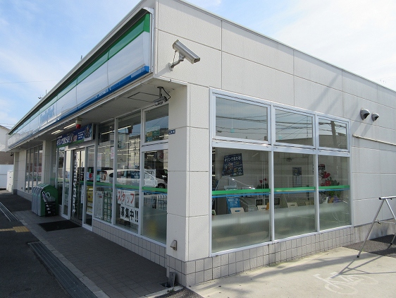 コンビニ　ファミリーマート柏原平野店（コンビニ）まで100m