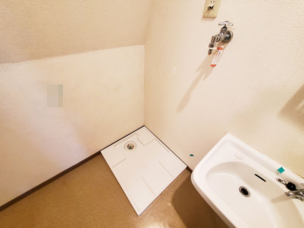 洗面設備　※他号室参照写真※