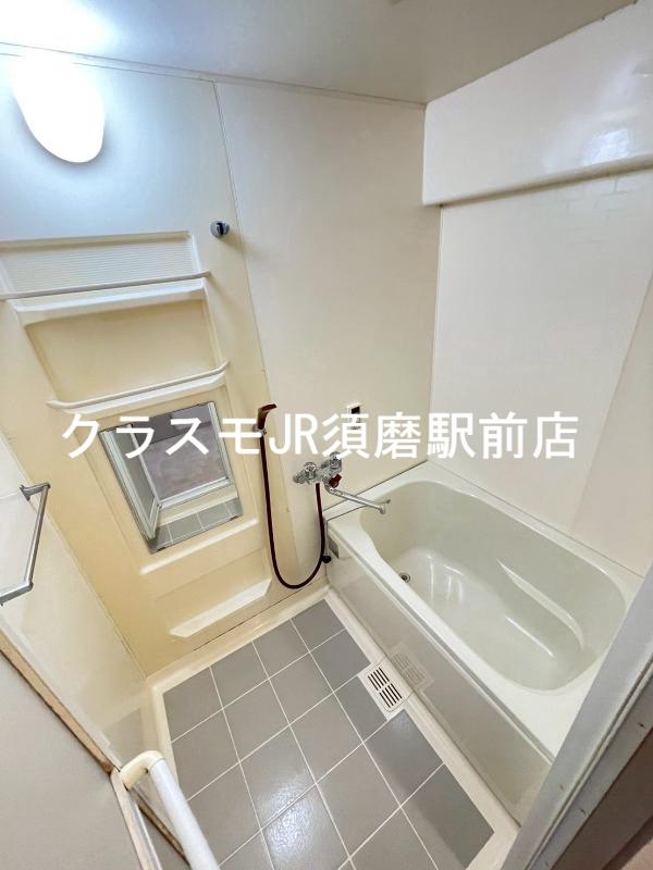 バス・シャワールーム　追焚機能付バスルームです。