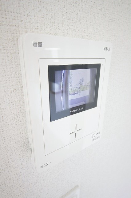 セキュリティ　モニター付きインターフォン