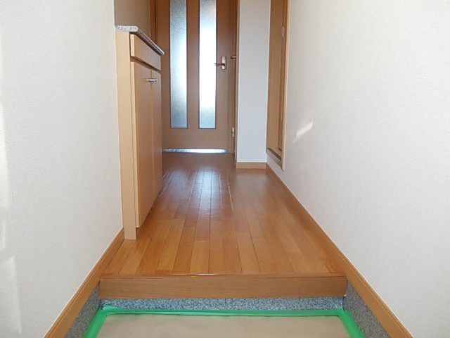 玄関　シンプルで使いやすい玄関です