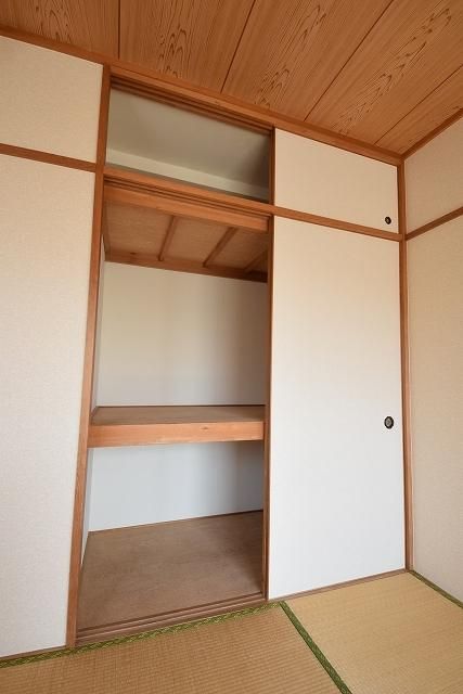 収納　押入れ収納