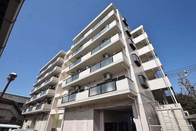 建物外観　★安心のオートロック付きＲＣ造マンションです★