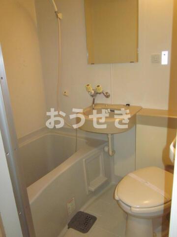 バス・シャワールーム　別タイプ参考写真