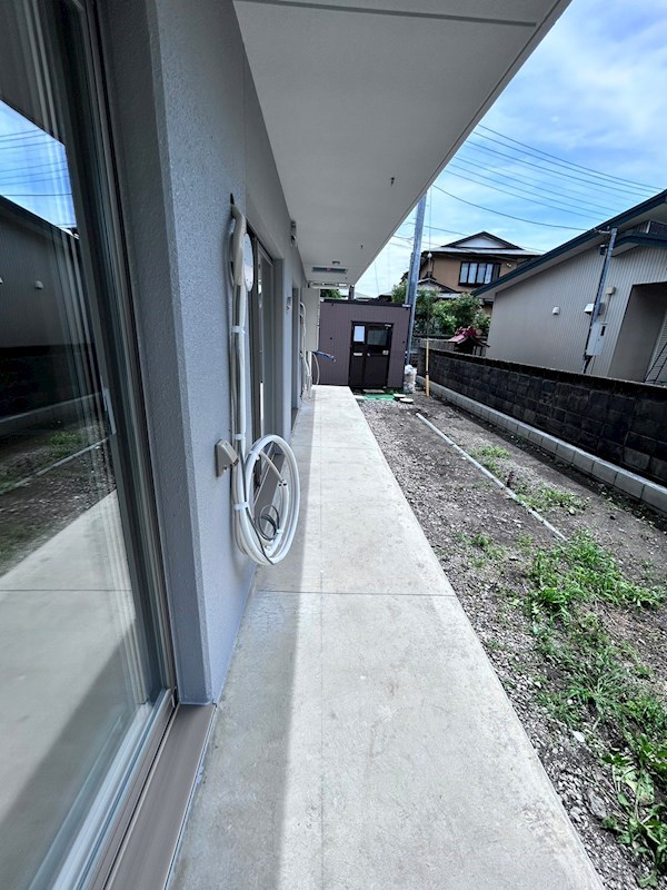 バルコニー　他の部屋参照