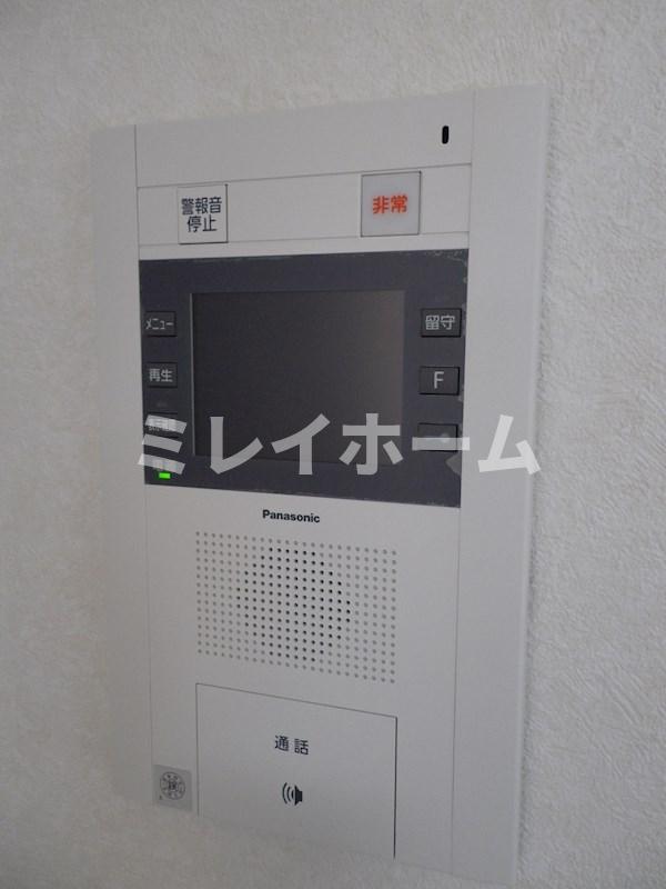 セキュリティ　同建物内、別のお部屋の参考写真になります。