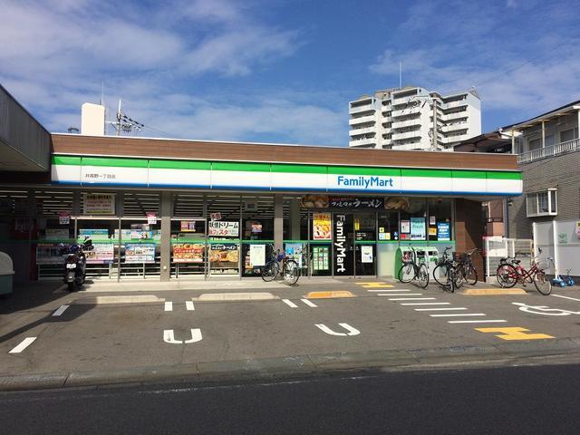 コンビニ　ファミリーマート井高野一丁目店（コンビニ）まで438m