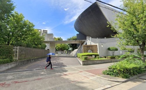 高校・高専　大阪府立北野高校（高校・高専）まで824m