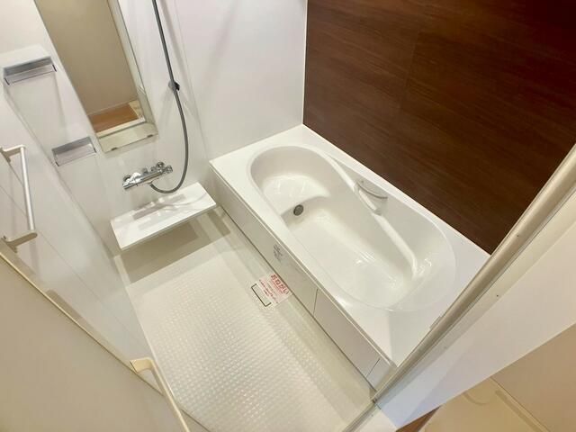 バス・シャワールーム　写真は別の部屋のものです。