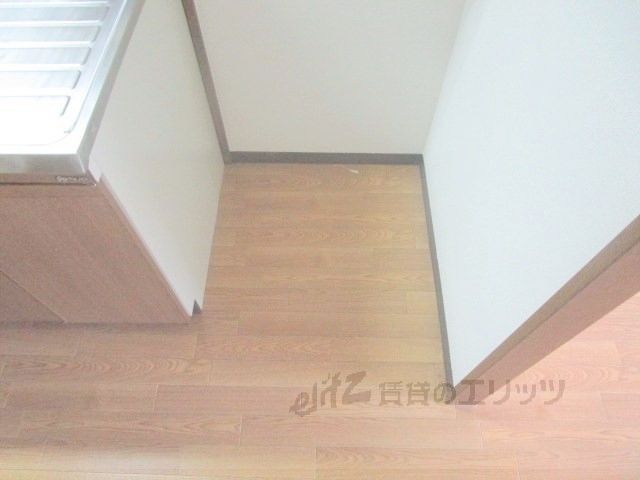 その他設備　冷蔵庫置場