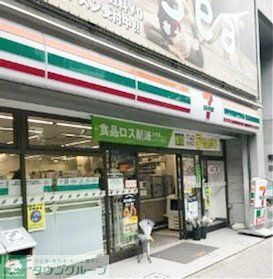 コンビニ　セブンイレブン港区麻布十番1丁目店（コンビニ）まで160m