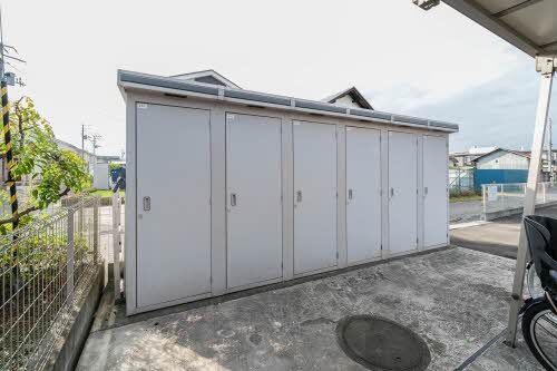 建物外観　物置