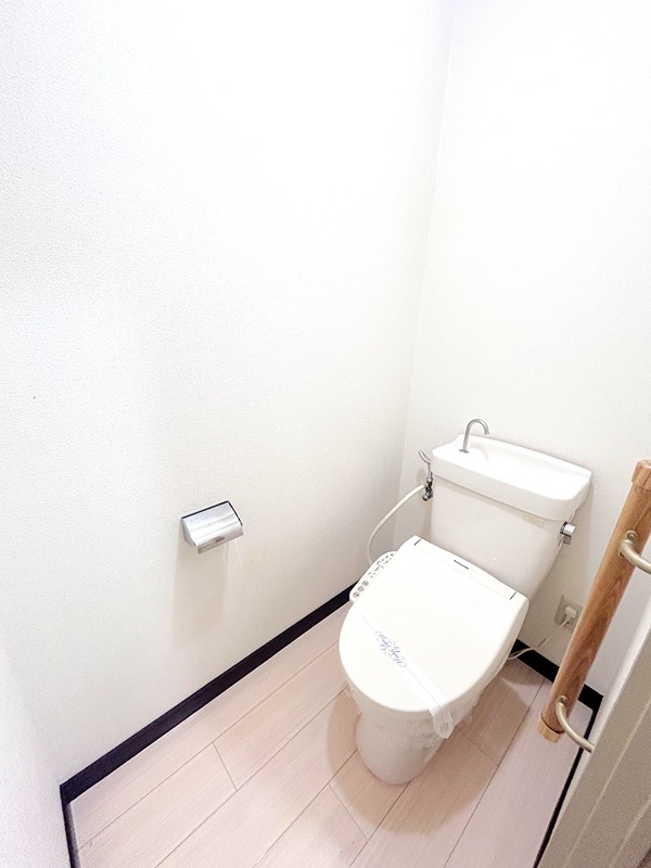 トイレ　バストイレ別で快適に使えます！