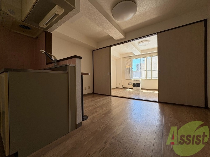居室・リビング　広くてキレイなお部屋が広がっていて、充実した生活が送れそう。