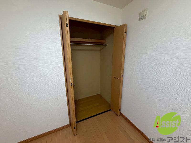 収納　収納もバッチリあるのでお部屋が片付きますよ！