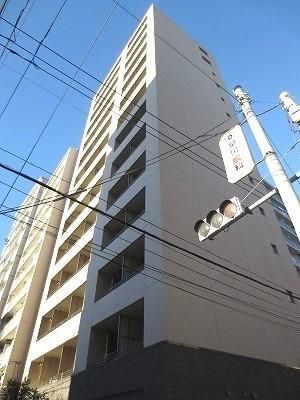 建物外観　★背の高い外観です★