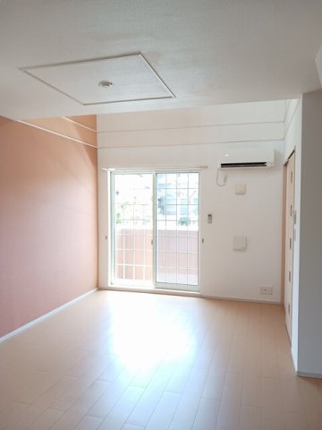居室・リビング　使いやすいリビングです