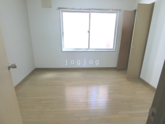 その他部屋・スペース　窓も大きくて良いですね