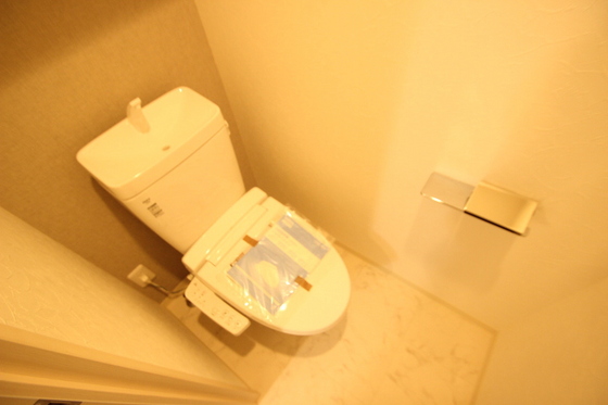 トイレ　※別部屋の写真です