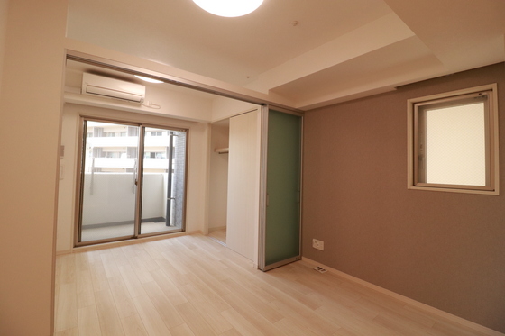 居室・リビング　※別部屋の写真です